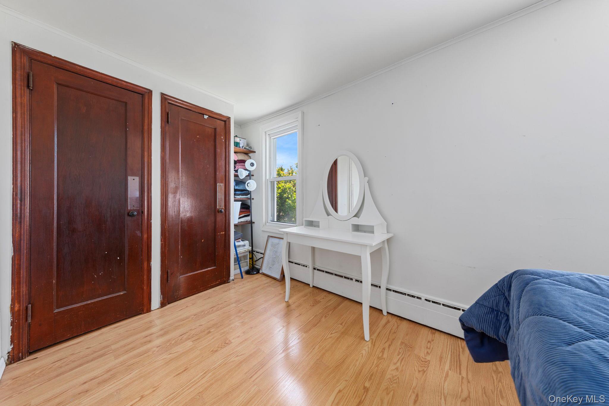 102 Clubhouse Road Bellmore, NY 11710 - Photo 17 of 23