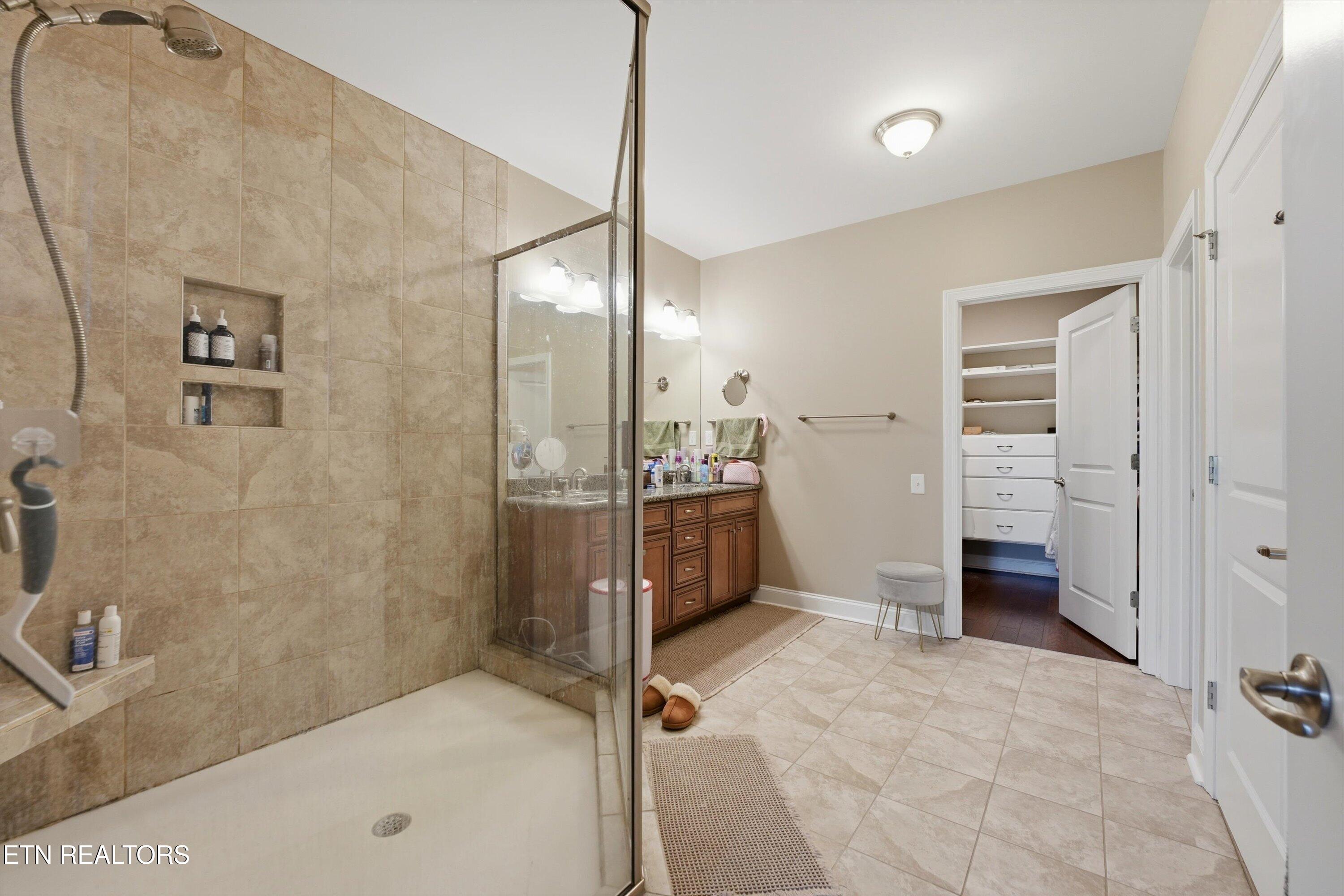334 Centennial Bluff Boulevard Oak Ridge, TN 37830 - Photo 16 of 31 16-334 Centennial Bluff Blvd-16