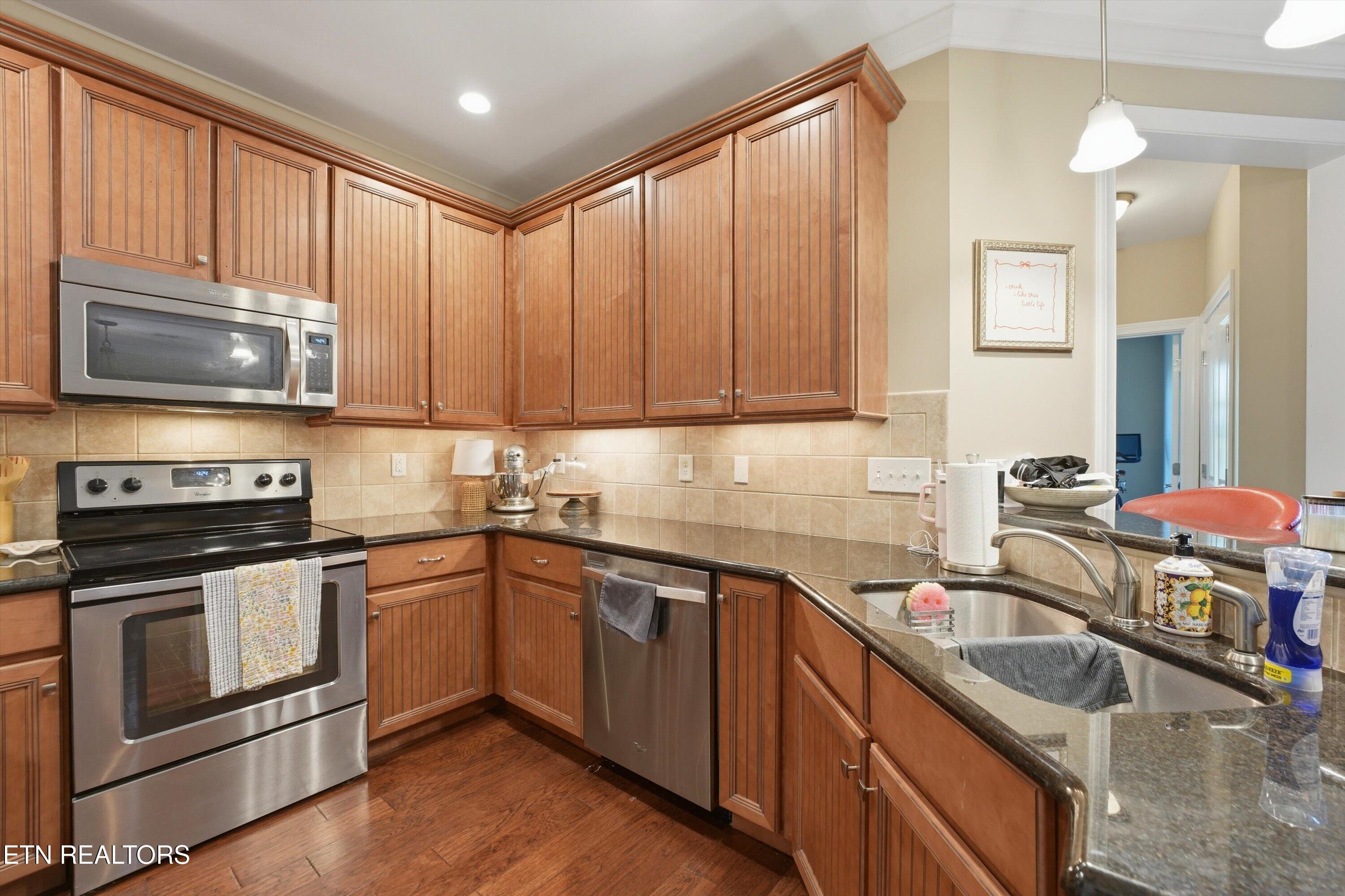 334 Centennial Bluff Boulevard Oak Ridge, TN 37830 - Photo 10 of 31 10-334 Centennial Bluff Blvd-10