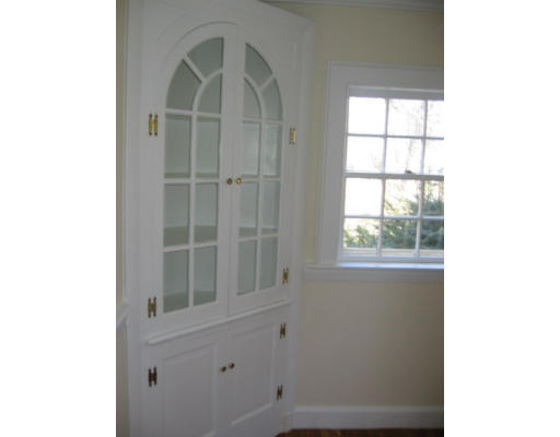 53 Pierrepont Road Newton, MA 02462 - Photo 8 of 13 a view of a window in a room