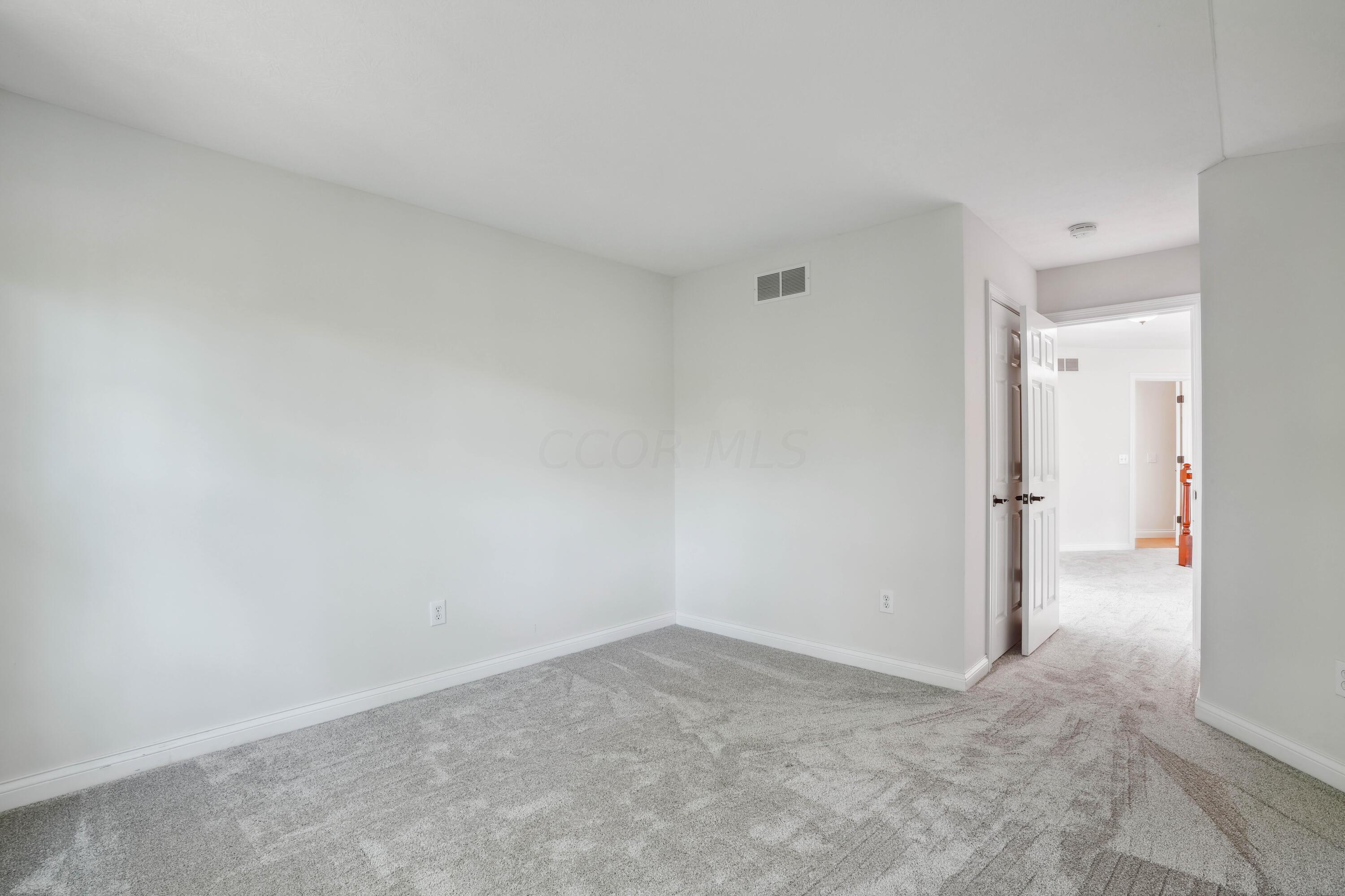 10403 Liberty Road Powell, OH 43065 - Photo 52 of 76 Freshly Painted with new carpet