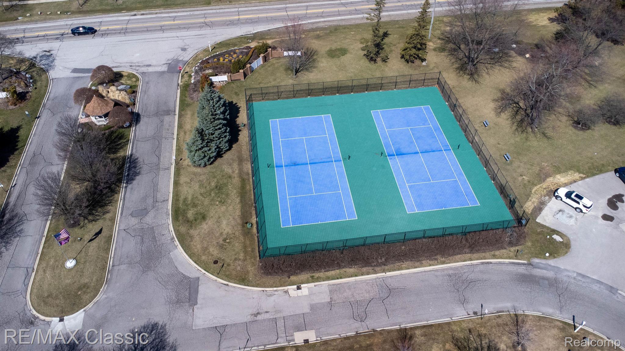 22158 Edgewater Novi, MI 48375 - Photo 54 of 60 Tennis Courts