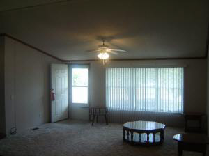75 Dean Street Mitchell, IN 47446 - Photo 2 of 9 Gallery Image 2