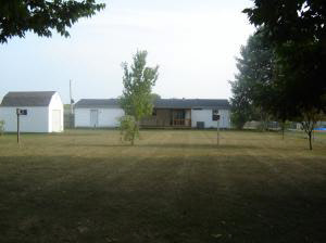 75 Dean Street Mitchell, IN 47446 - Photo 8 of 9 Gallery Image 8