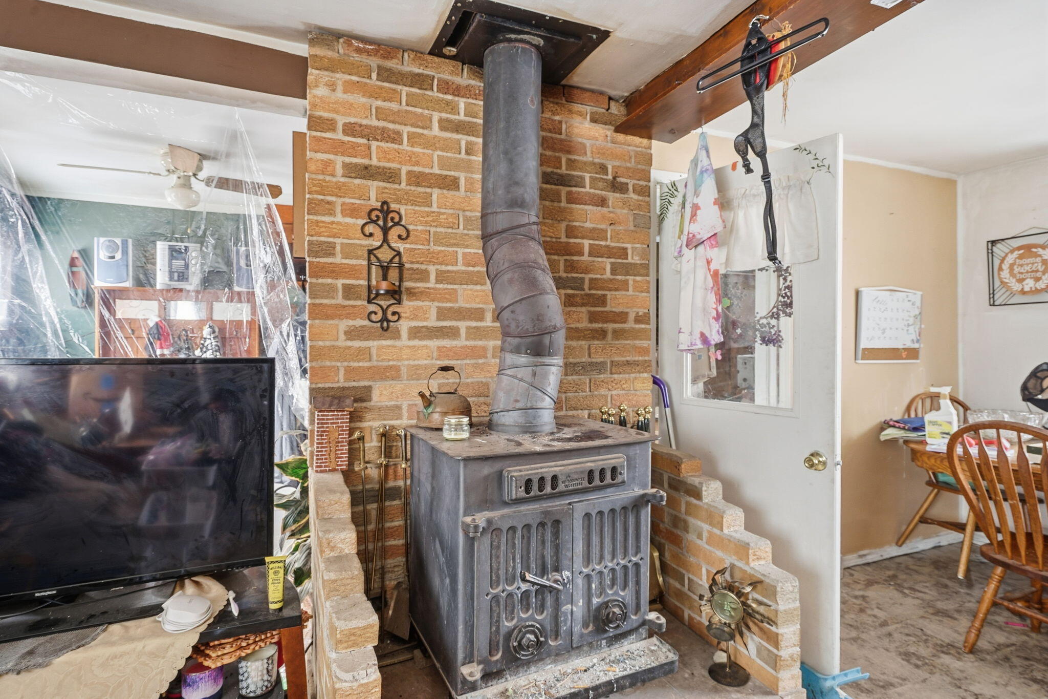 6179 Falkenbury Road North Branch, MI 48461 - Photo 6 of 13 Wood stove