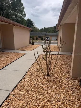 $1,450 | 1125 East Rohe Street, Unit B, Tarpon Springs, FL 34689