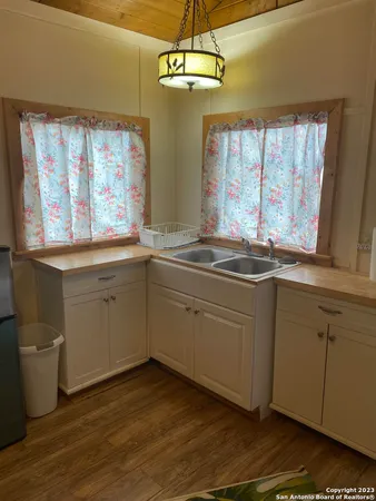 $800 | 100 Timber Road, Unit 3, Pipe Creek, TX 78063
