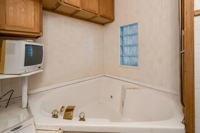 $129,900 | 130 1st Street North, Waterville, MN 56096