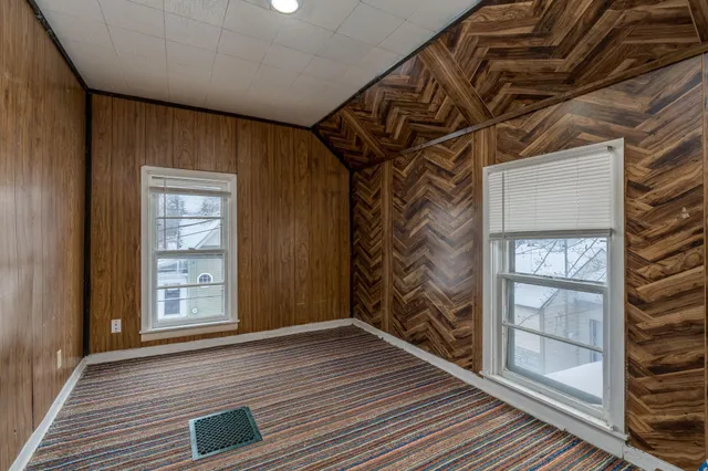 $129,900 | 130 1st Street North, Waterville, MN 56096