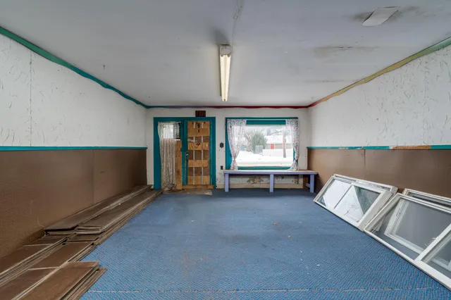 $129,900 | 130 1st Street North, Waterville, MN 56096