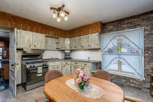 $129,900 | 130 1st Street North, Waterville, MN 56096