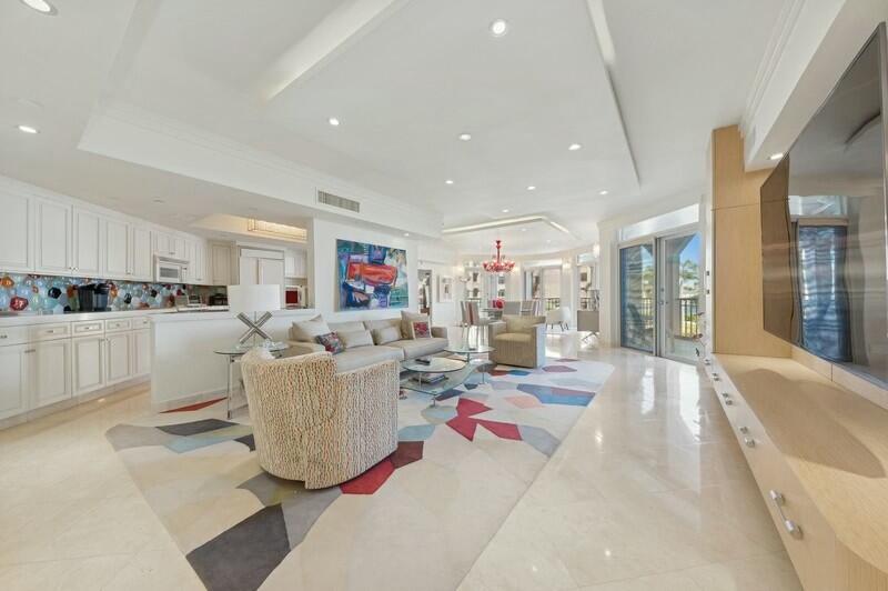300 Southeast 5th Avenue, Unit 2090 Boca Raton, FL 33432 - Photo 33 of 33 Open floor plan of living/dining areas