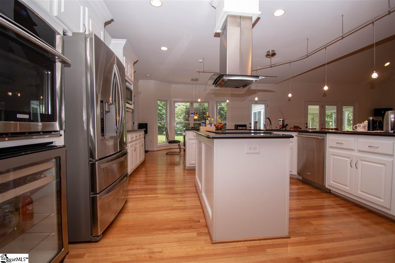35 Steadman Way Greer, SC 29650 - Photo 8 of 32 Gallery Image 8