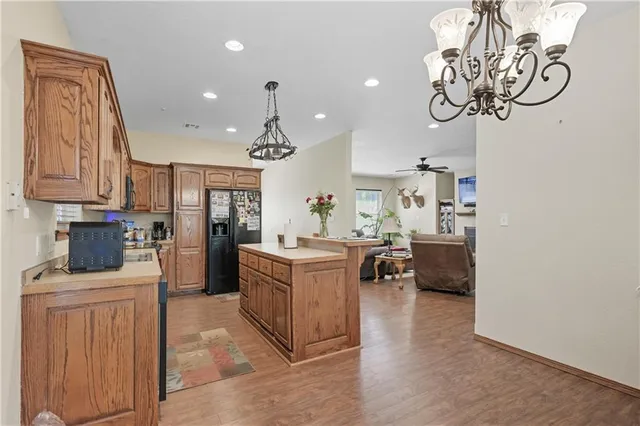 $395,000 | 4660 High Line Road, Baxter Springs, KS 66713