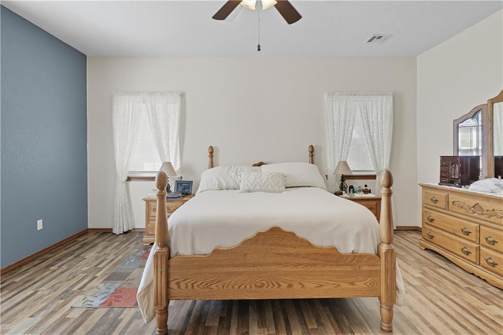 4660 High Line Road Baxter Springs, KS 66713 - Photo 19 of 44