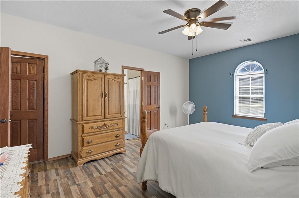 4660 High Line Road Baxter Springs, KS 66713 - Photo 21 of 44