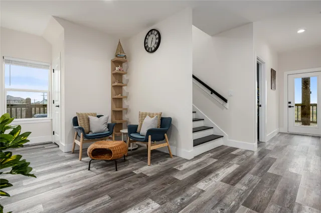 $789,000 | 924 Melody Lane, Crystal Beach, TX 77650