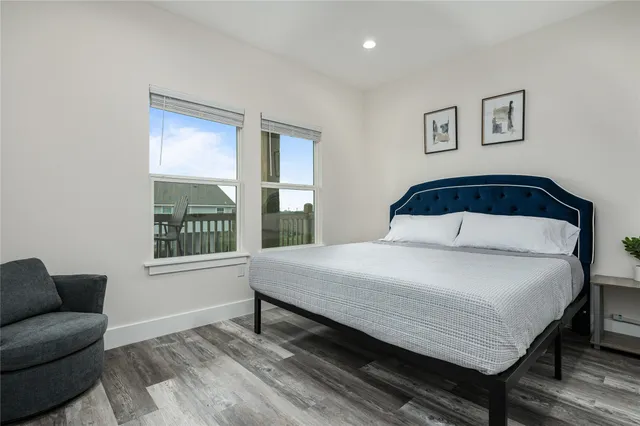 $789,000 | 924 Melody Lane, Crystal Beach, TX 77650