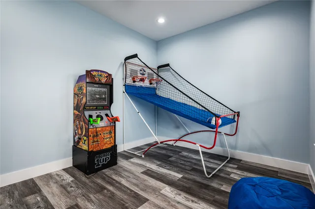 $789,000 | 924 Melody Lane, Crystal Beach, TX 77650