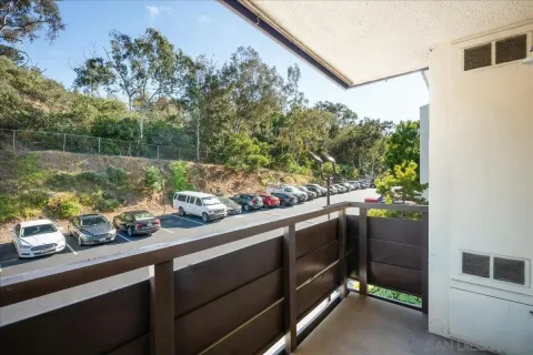 $429,000 | 1621 Hotel Circle South, Unit E217, San Diego, CA 92108