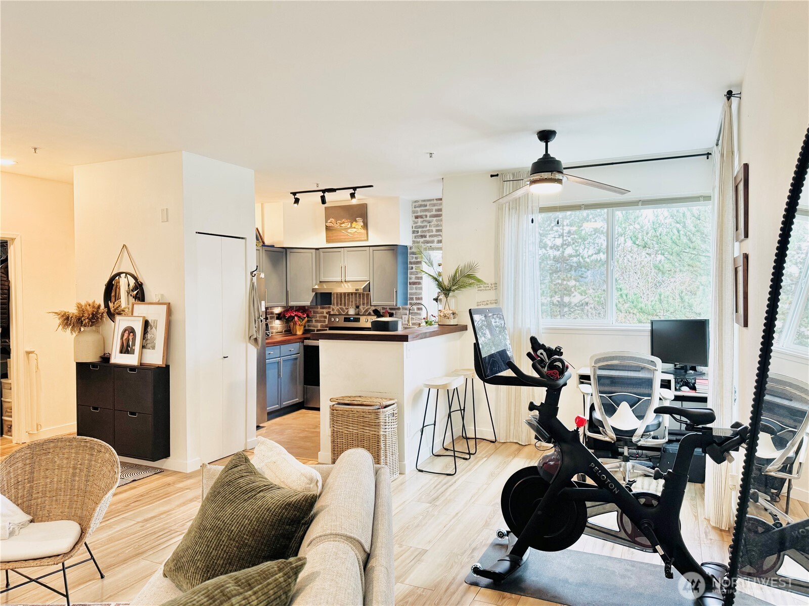 12012 Northeast 204th Place, Unit C203 Bothell, WA 98011 - Photo 12 of 26