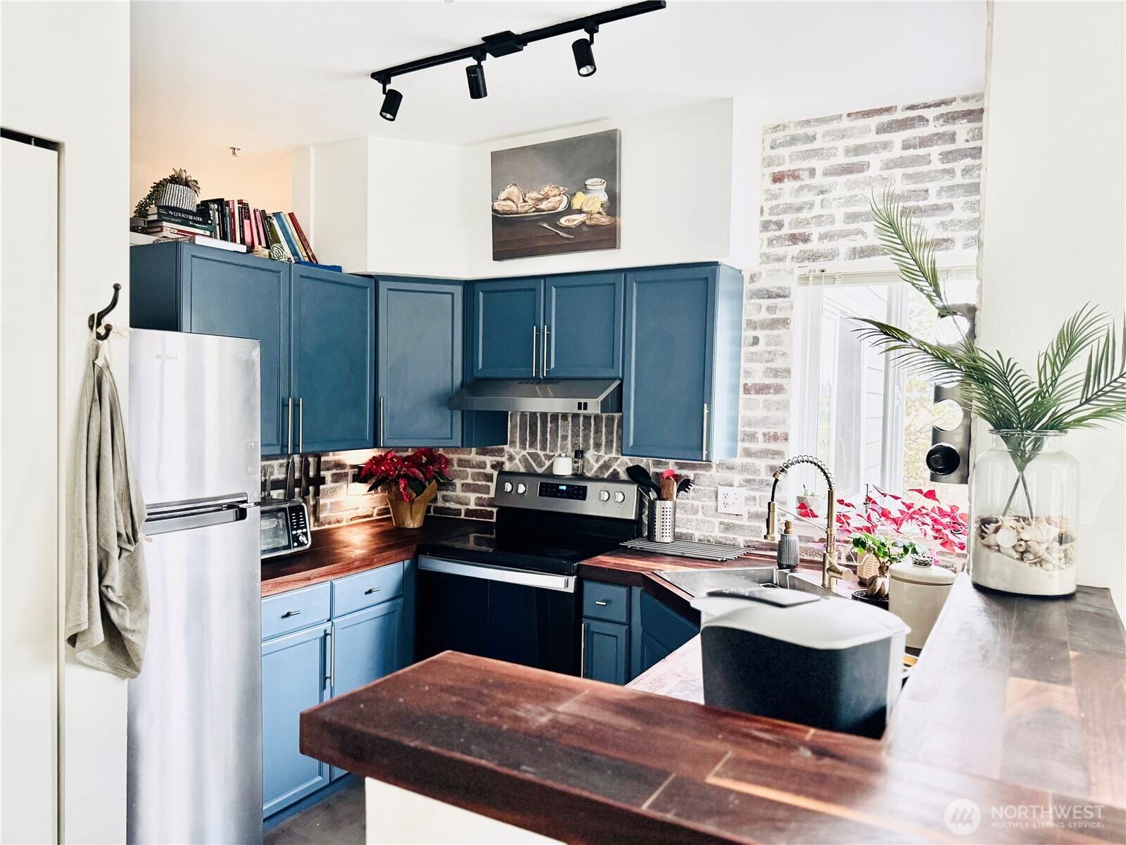 12012 Northeast 204th Place, Unit C203 Bothell, WA 98011 - Photo 14 of 26