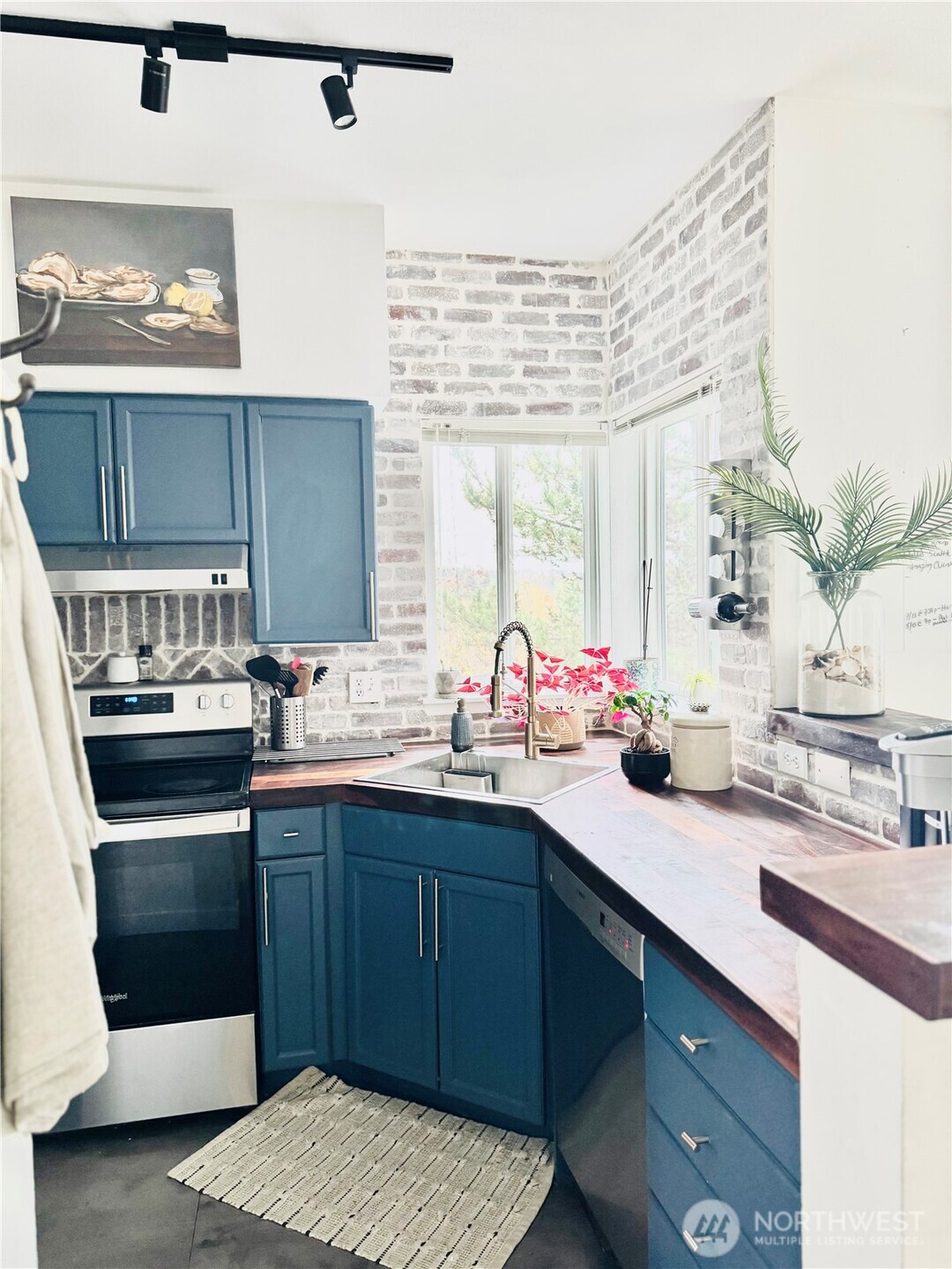 12012 Northeast 204th Place, Unit C203 Bothell, WA 98011 - Photo 15 of 26