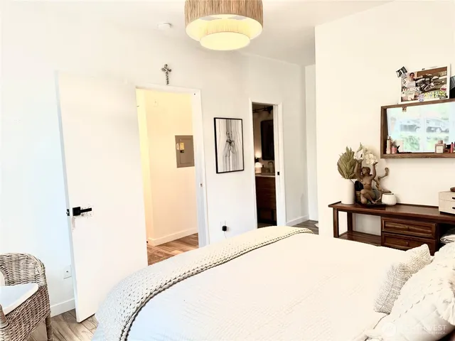 $399,000 | 12012 Northeast 204th Place, Unit C203, Bothell, WA 98011