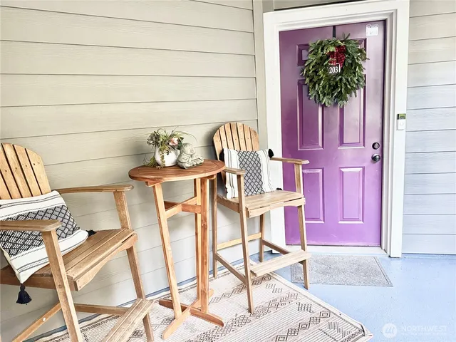 $399,000 | 12012 Northeast 204th Place, Unit C203, Bothell, WA 98011