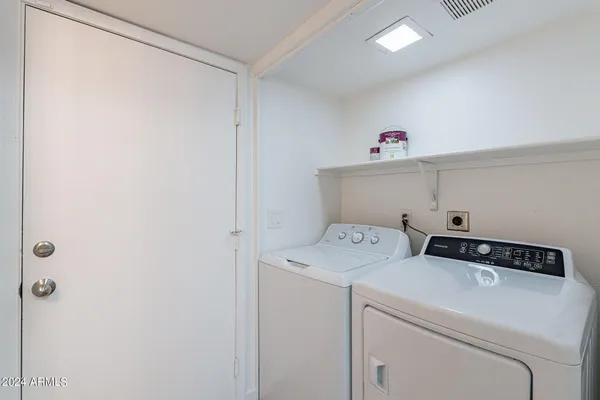 $2,295 | 2343 West Desiree Lane, Tempe, AZ 85282