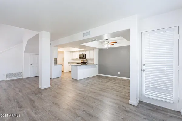 $2,295 | 2343 West Desiree Lane, Tempe, AZ 85282