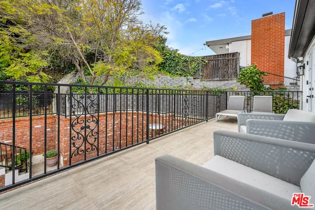 $16,995 | 751 Westholme Avenue, Los Angeles, CA 90024