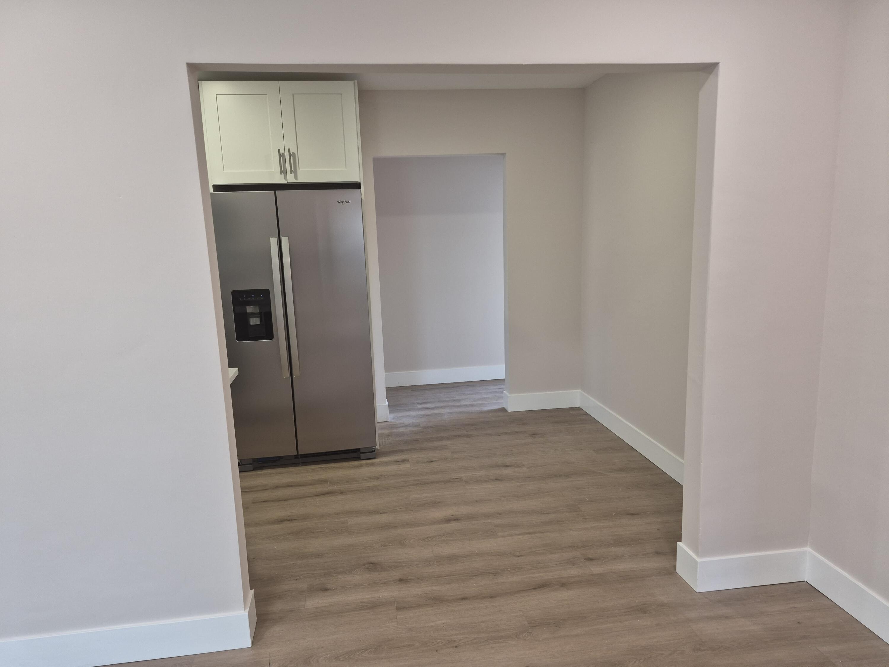 707 Hampton Road West Palm Beach, FL 33405 - Photo 8 of 30 20260513_112410
