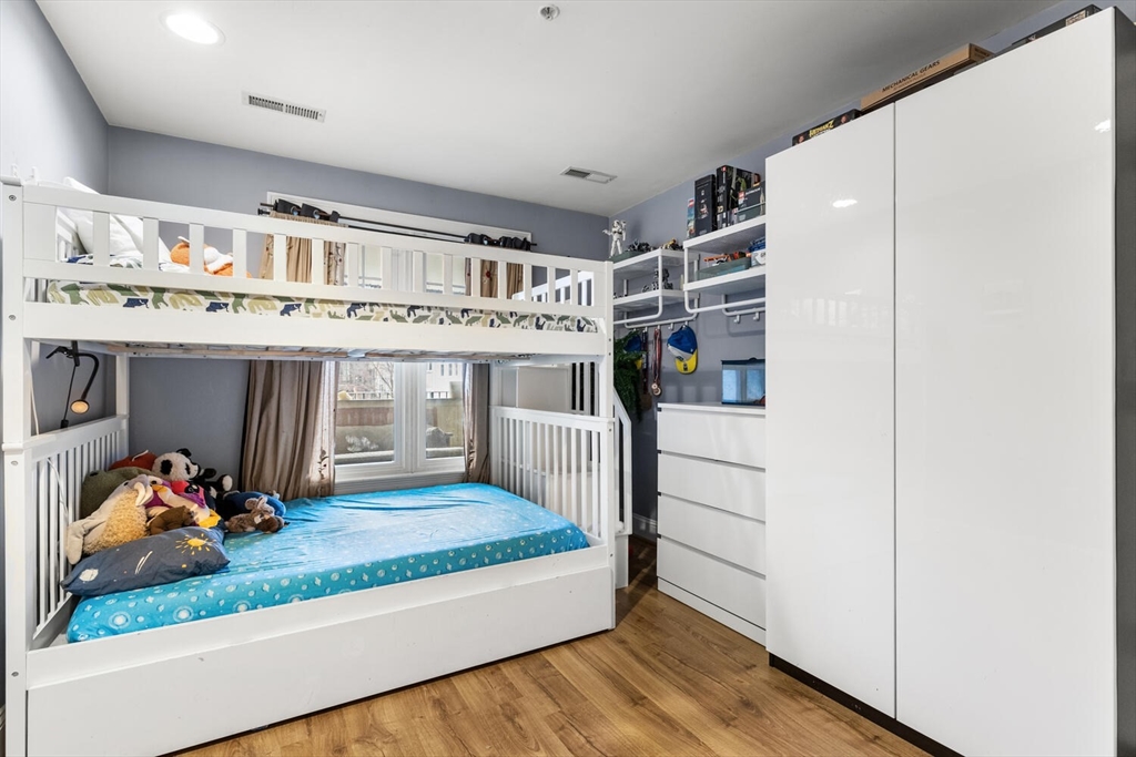 1306 Columbia Road, Unit 4A Boston, MA 02127 - Photo 17 of 33