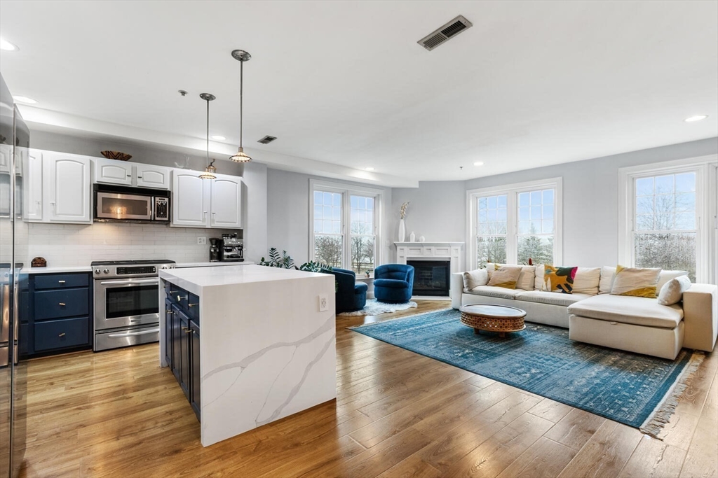 1306 Columbia Road, Unit 4A Boston, MA 02127 - Photo 2 of 33