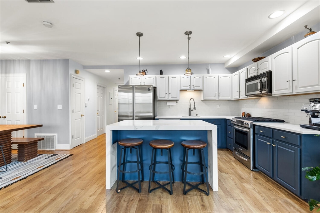 1306 Columbia Road, Unit 4A Boston, MA 02127 - Photo 8 of 33