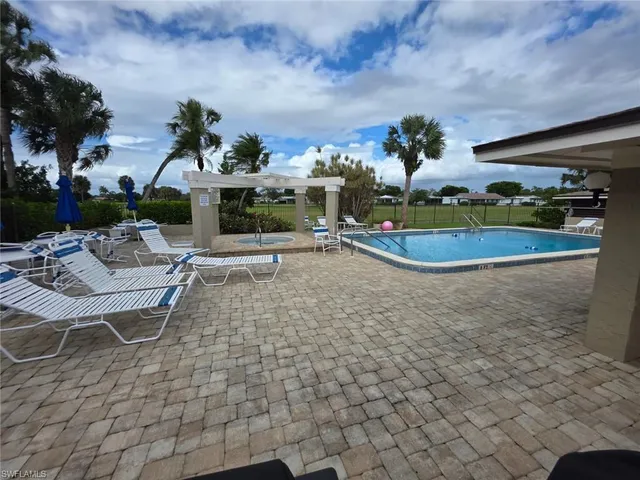 $1,950 | 3655 Boca Ciega Drive, Unit 204, Naples, FL 34112