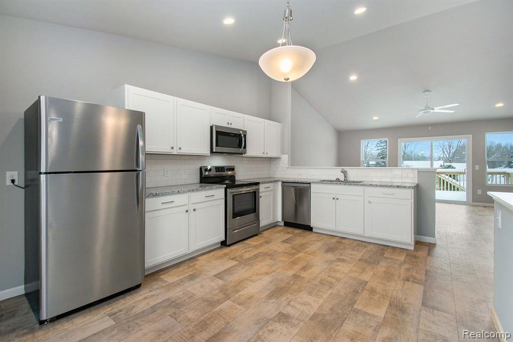 2130 Farm Valley Road Adrian, MI 49221 - Photo 7 of 22