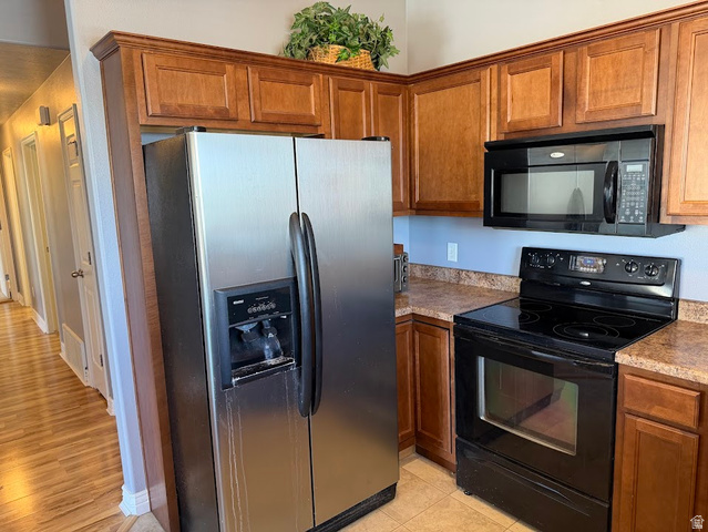 8229 South Resaca Drive, Unit D9 Midvale, UT 84070 - Photo 5 of 27