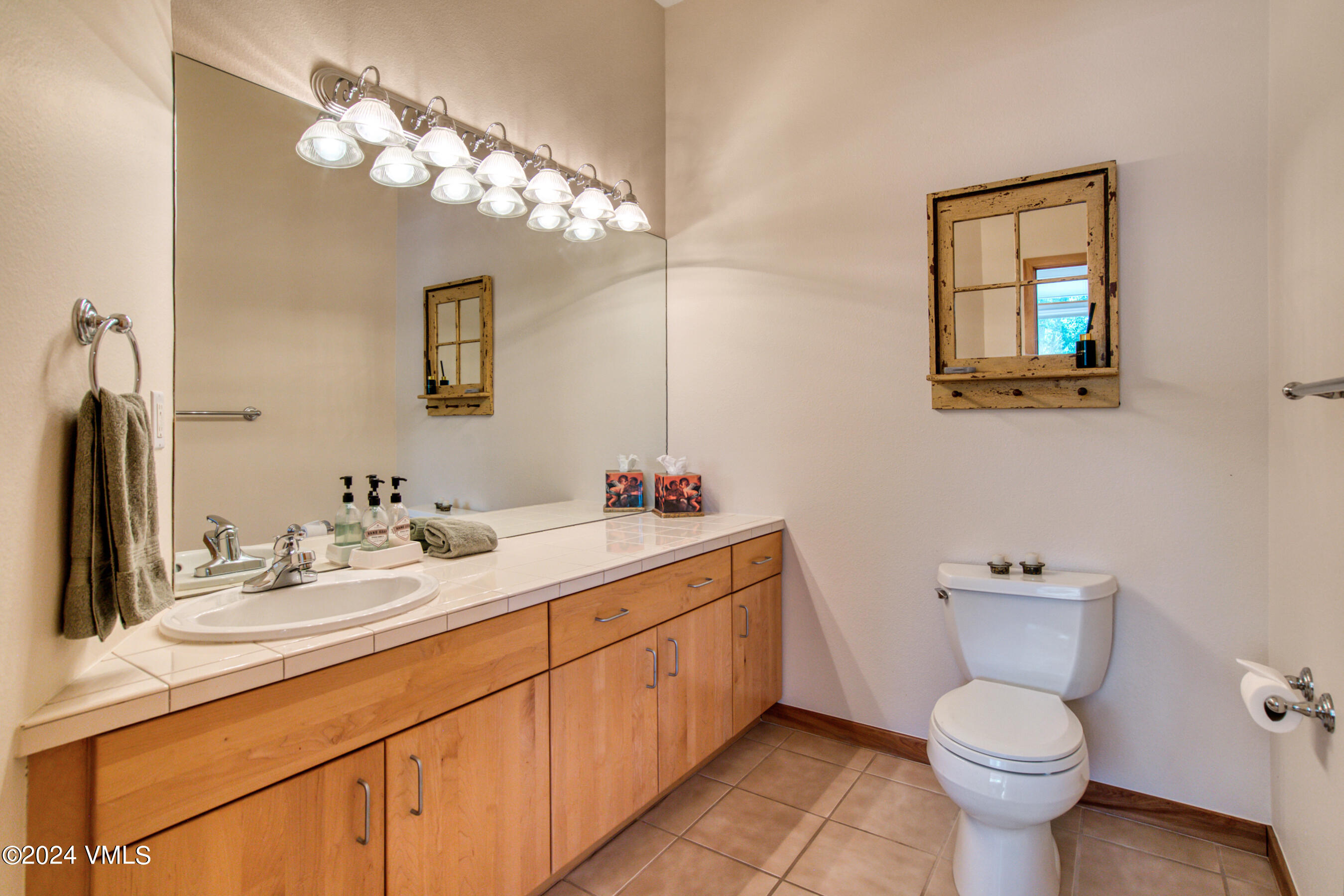 1220 Lions Ridge Loop, Unit 3B Vail, CO 81657 - Photo 18 of 22 1220 lionsridge b-27