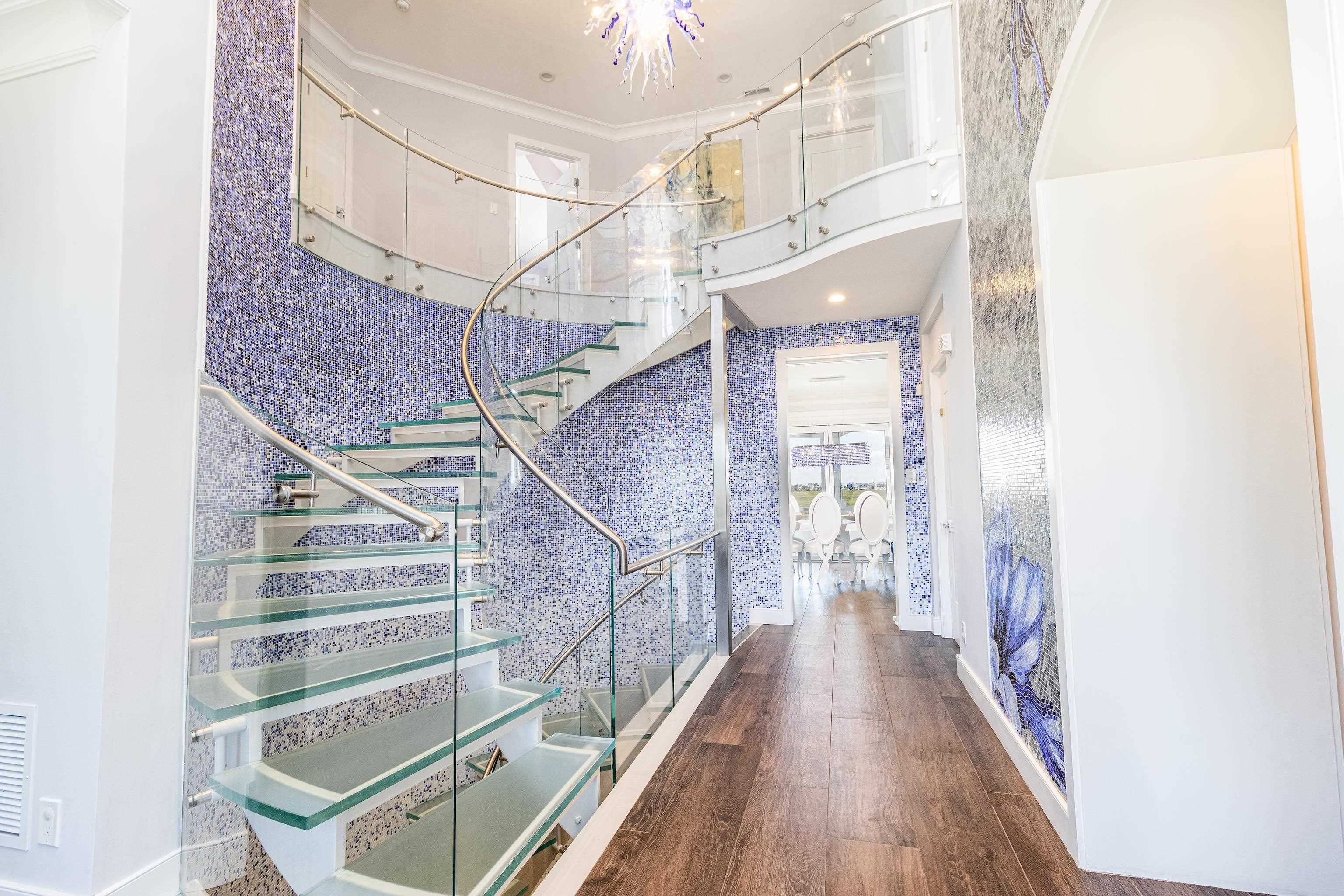 415 20th Avalon, NJ 08202 - Photo 8 of 50 a view of entryway and hall with wooden floor