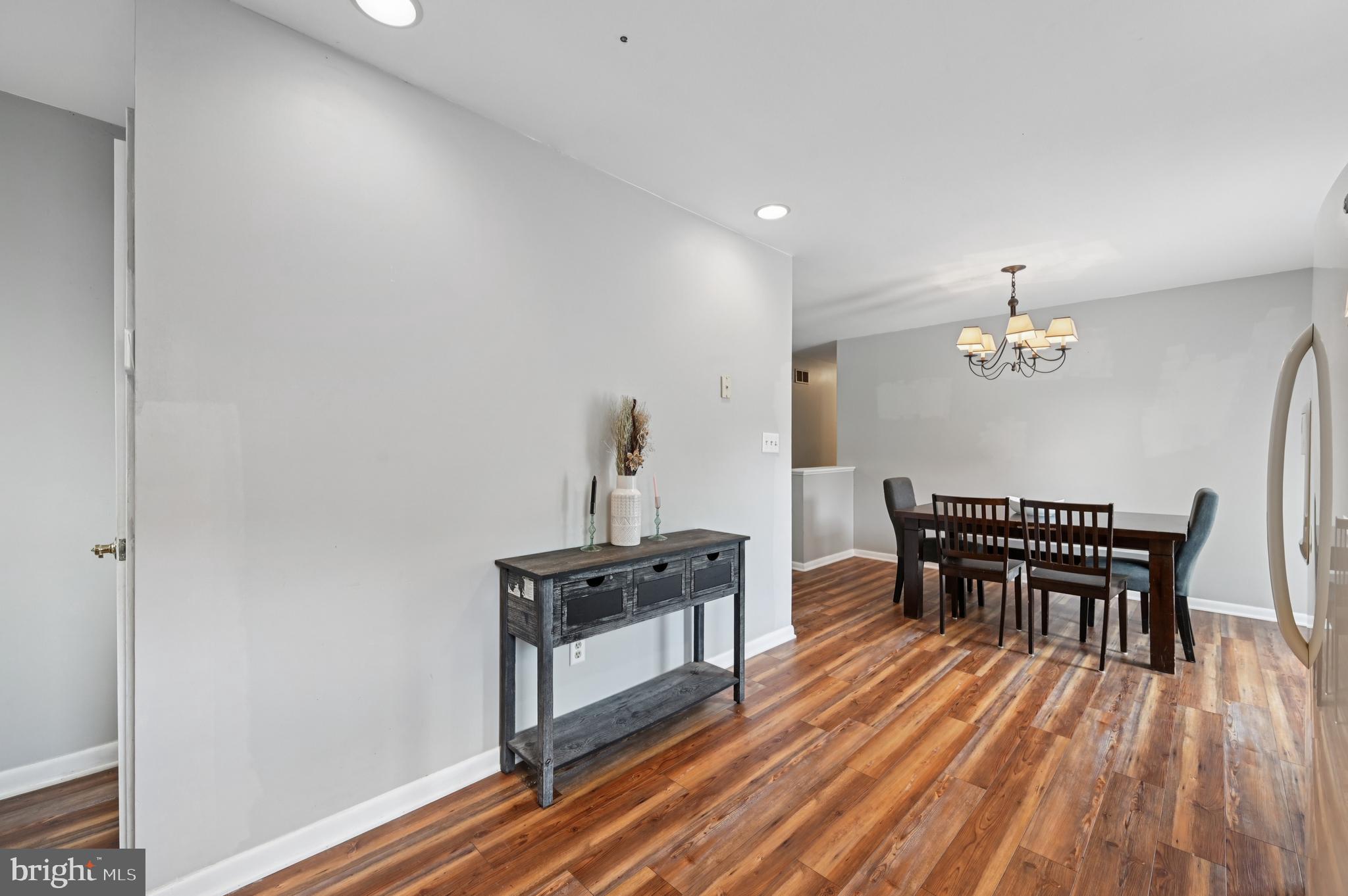 1693 Ridge Road Westminster, MD 21157 - Photo 16 of 54 Dining Room
