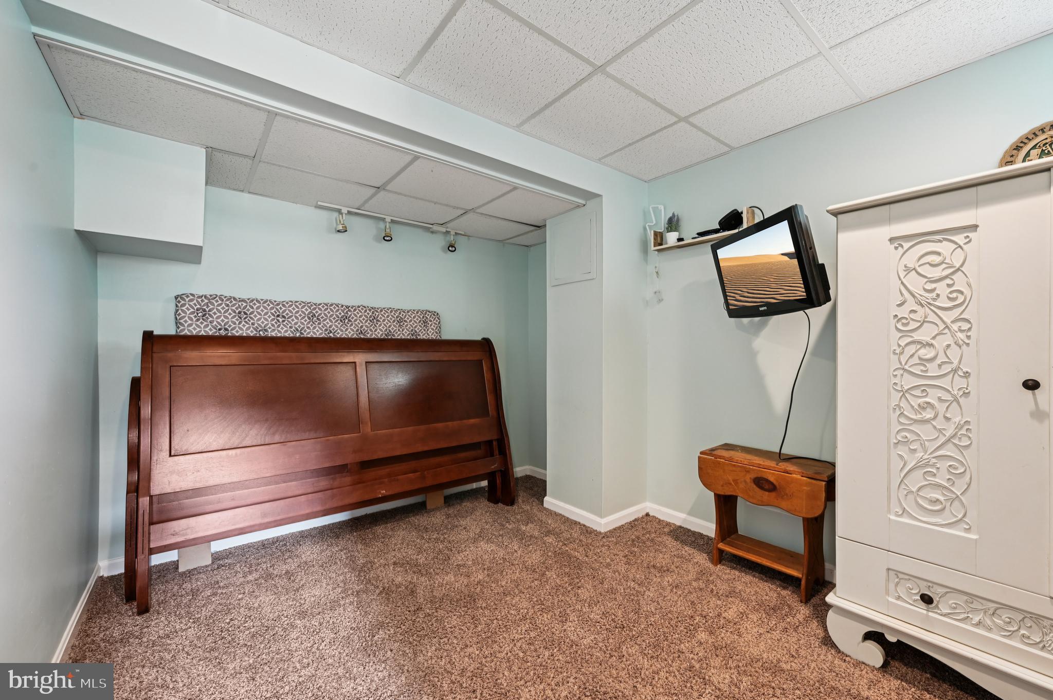 1693 Ridge Road Westminster, MD 21157 - Photo 37 of 54 Lower Level/Bedroom