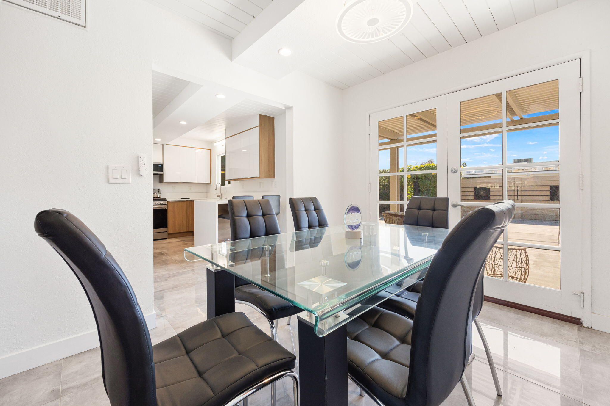 971 San Lucas Road Palm Springs, CA 92264 - Photo 19 of 55 72-web-or-mls-068A4663