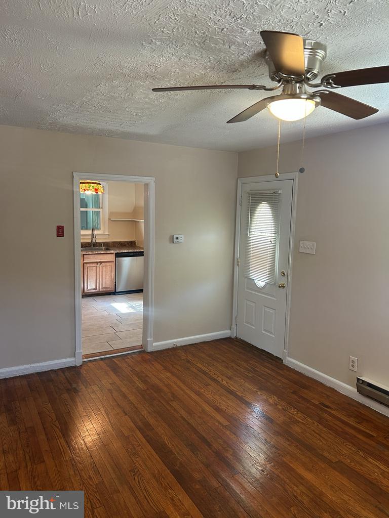 4514 Allies Road Suitland, MD 20746 - Photo 6 of 41