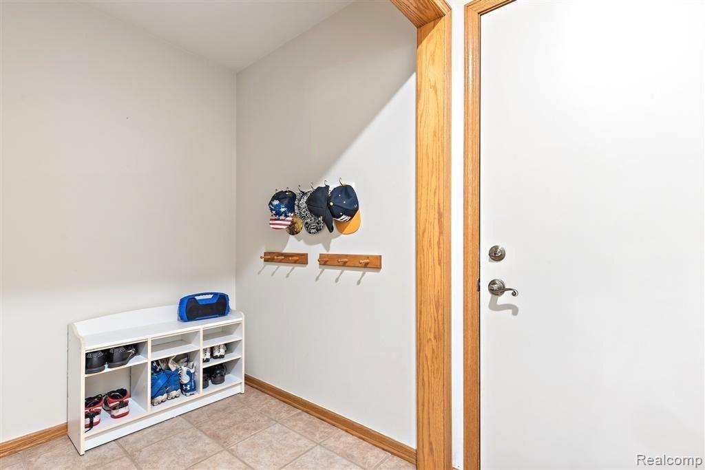 5386 Ridge Trail North Clarkston, MI 48348 - Photo 26 of 47 5386 Ridge Trl-110.jpg