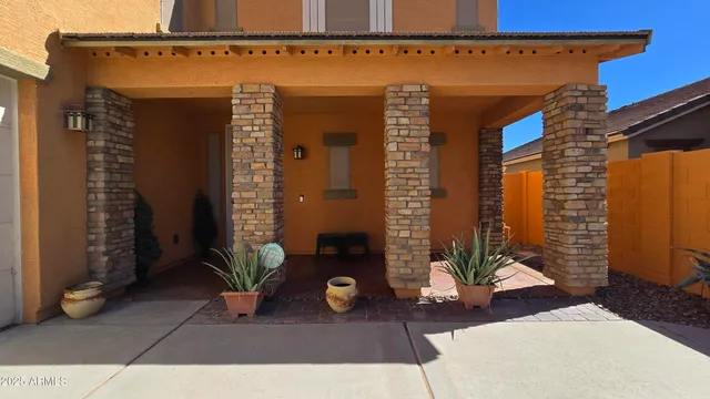 $1,995 | 23773 West Hammond Lane, Buckeye, AZ 85326