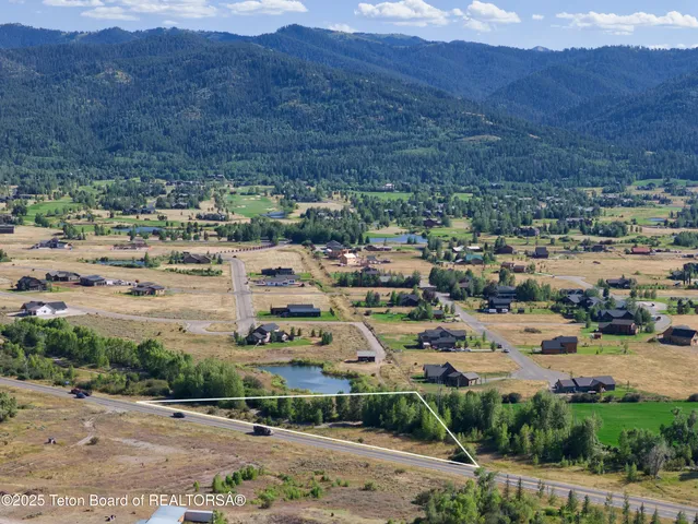 $150,000 | 33 South Victor Id 83455, Victor, ID 83455