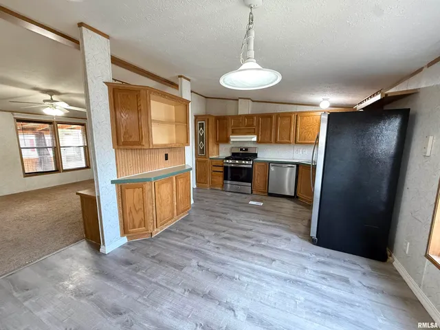 $67,000 | 1537 Zellerman Avenue, Quincy, IL 62305