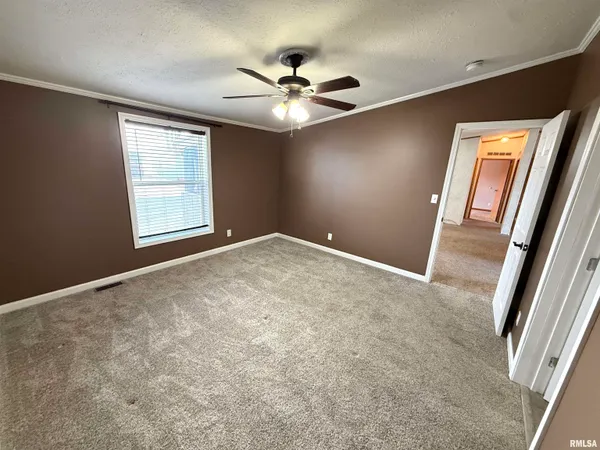 $64,000 | 1537 Zellerman Avenue, Quincy, IL 62305